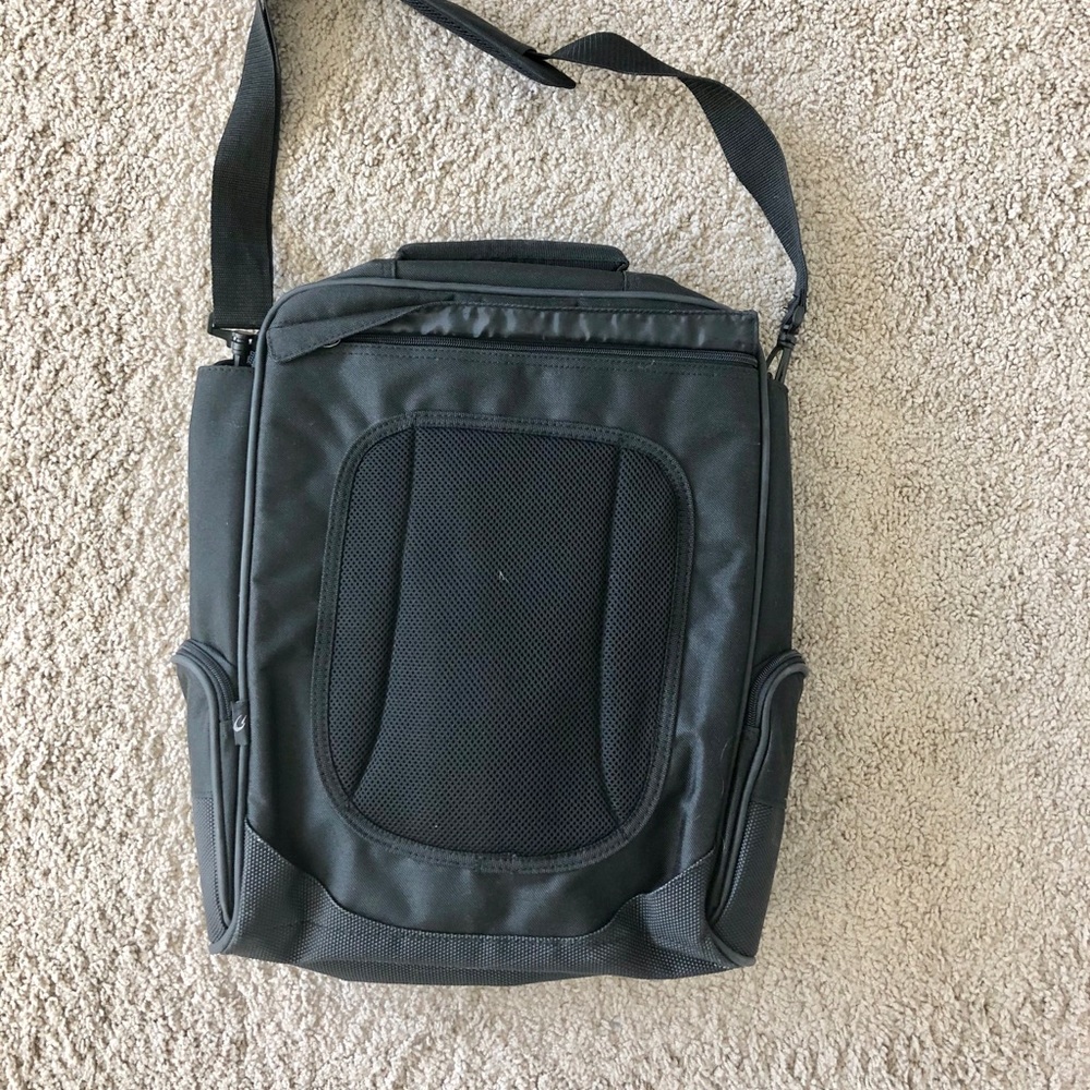 Macromedia Laptop/Office Shoulder Bag - Picture 4 of 4